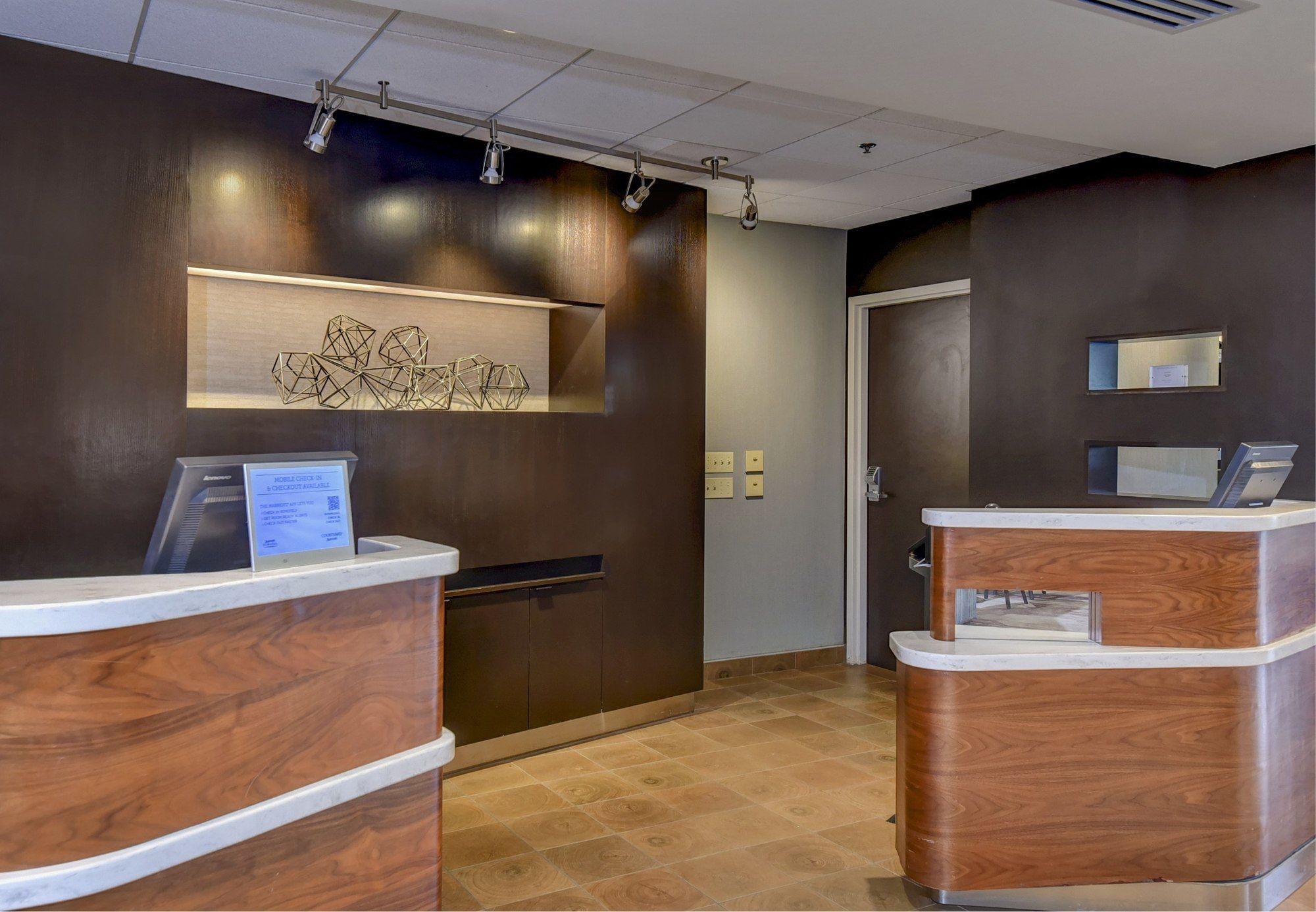 Отель Courtyard Boise Downtown Экстерьер фото