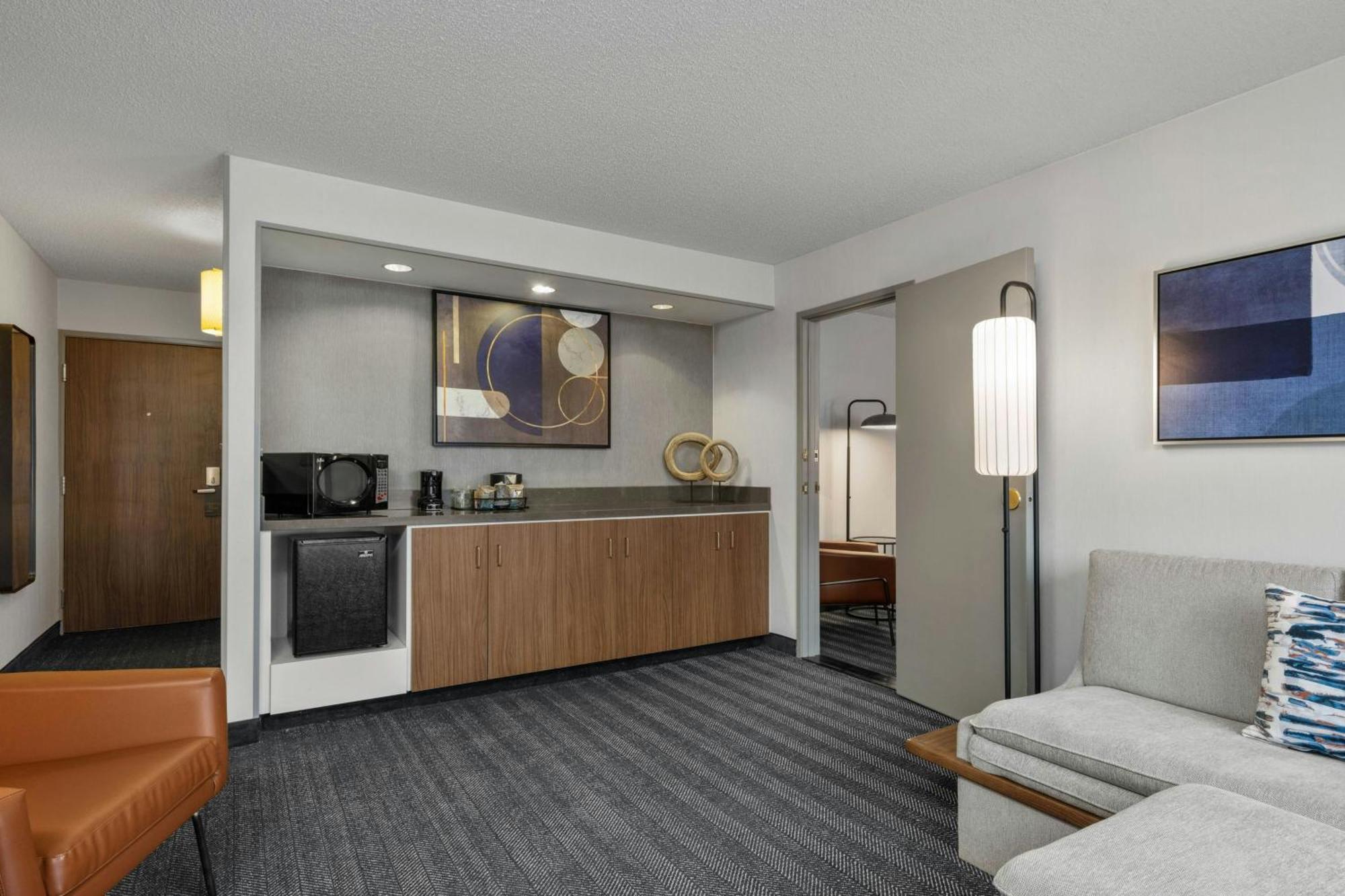 Отель Courtyard Boise Downtown Экстерьер фото